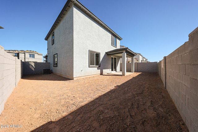 2681 E BOULDER Avenue, Apache Junction, AZ 85119