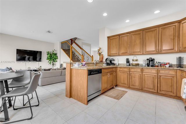 2925 NW 126th Ave 306-1, Sunrise, FL 33323