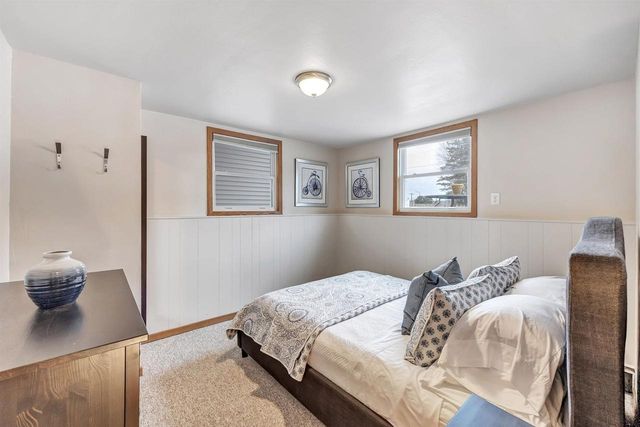 893 STADIUM DRIVE, Green Bay, WI 54304