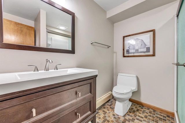 893 STADIUM DRIVE, Green Bay, WI 54304