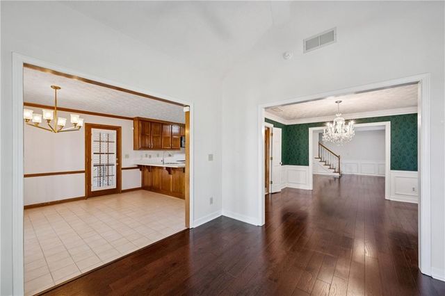 145 Shelli Lane, Roswell, GA 30075
