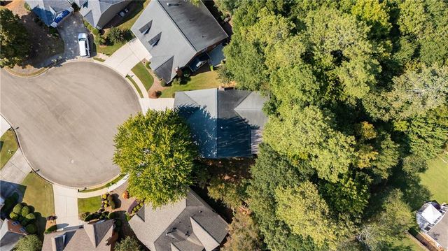 145 Shelli Lane, Roswell, GA 30075