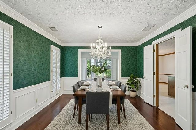 145 Shelli Lane, Roswell, GA 30075