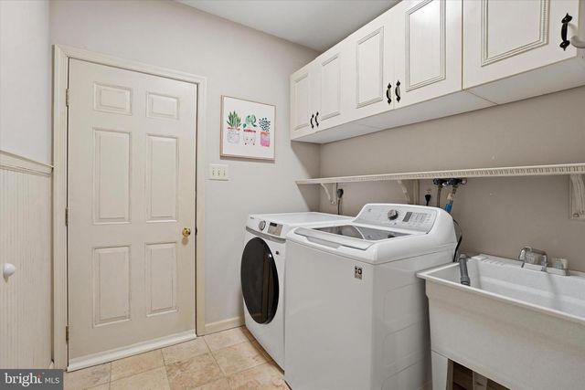 625 S SWEETWATER DR, Feasterville Trevose, PA 19053