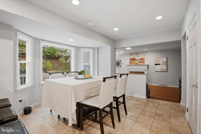 625 S SWEETWATER DR, Feasterville Trevose, PA 19053