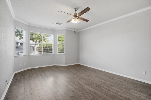 422 Abbey, League City, TX 77573