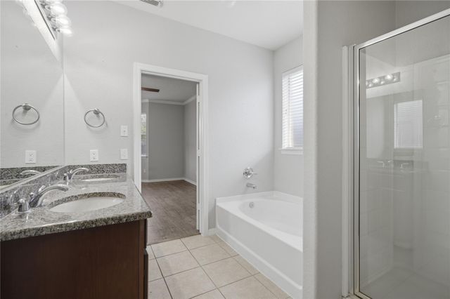 422 Abbey, League City, TX 77573