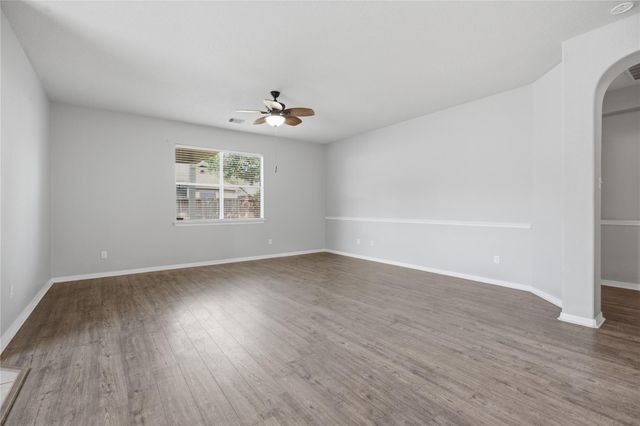 422 Abbey, League City, TX 77573