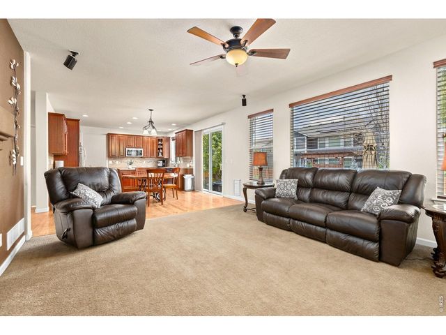 279 Bittern Dr, Johnstown, CO 80534
