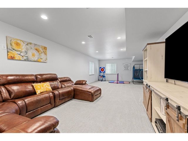 279 Bittern Dr, Johnstown, CO 80534