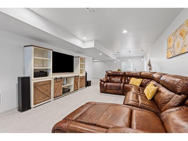279 Bittern Dr, Johnstown, CO 80534