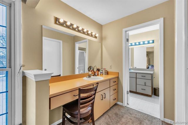 49285 Ashley Court, Shelby Twp, MI 48315