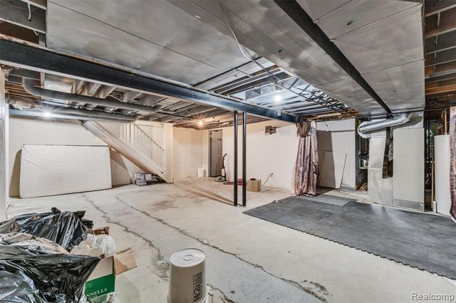 49285 Ashley Court, Shelby Twp, MI 48315