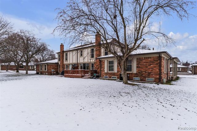 49285 Ashley Court, Shelby Twp, MI 48315