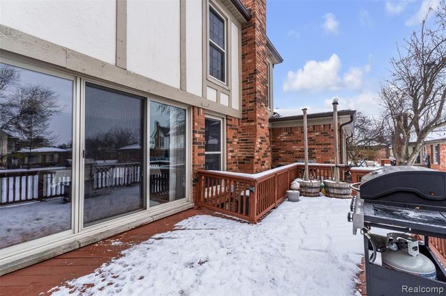 49285 Ashley Court, Shelby Twp, MI 48315