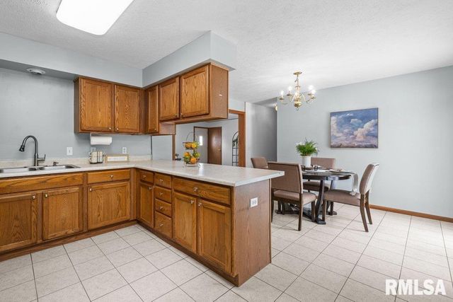 2146 250TH Street, Grand Mound, IA 52751