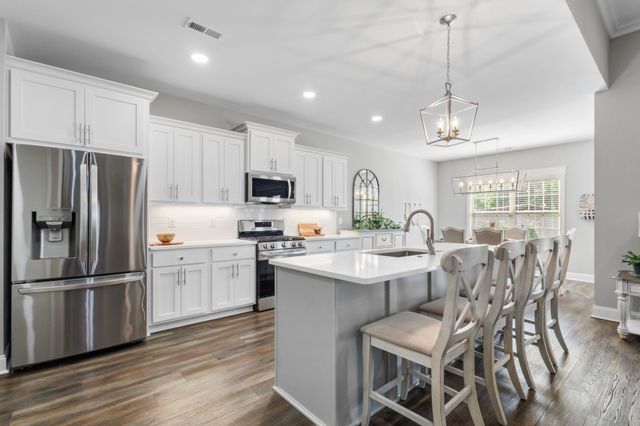 1558 Hereford Blvd, Clarksville, TN 37043