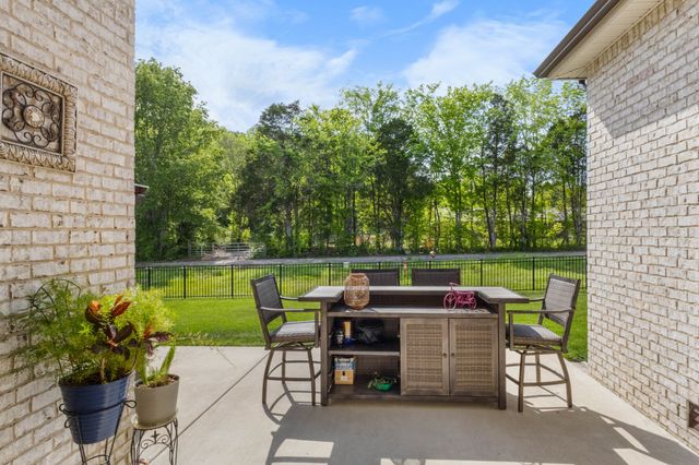 1558 Hereford Blvd, Clarksville, TN 37043