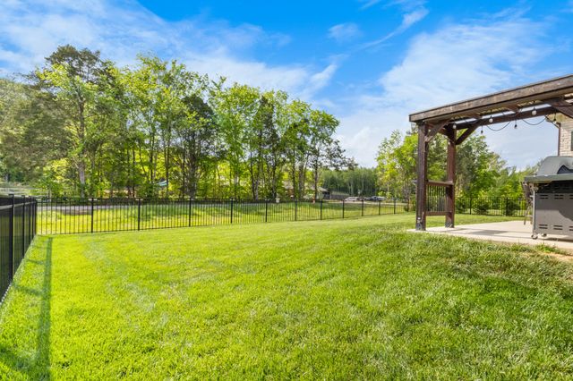 1558 Hereford Blvd, Clarksville, TN 37043