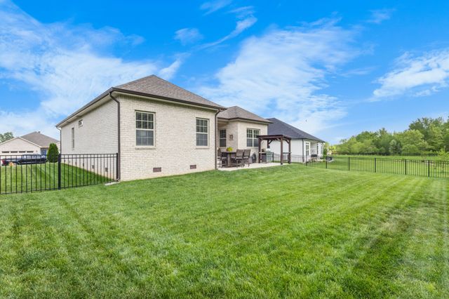 1558 Hereford Blvd, Clarksville, TN 37043
