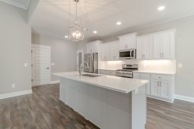 1558 Hereford Blvd, Clarksville, TN 37043