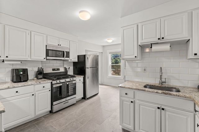589 Willard St 2, Quincy, MA 02169