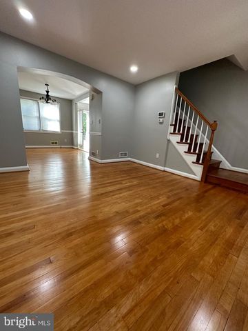8302 BON AIR RD, Baltimore, MD 21234