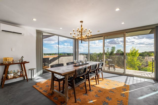 5025 Agua Fria Park, Santa Fe, NM 87507