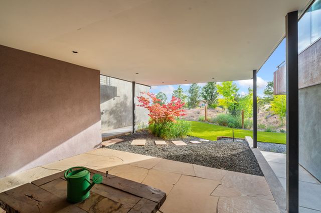 5025 Agua Fria Park, Santa Fe, NM 87507