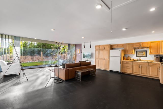 5025 Agua Fria Park, Santa Fe, NM 87507