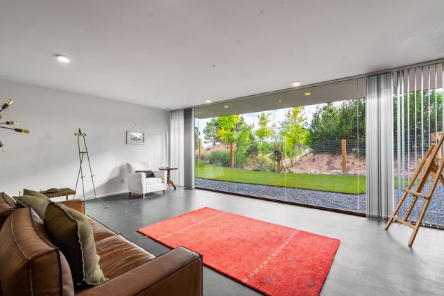 5025 Agua Fria Park, Santa Fe, NM 87507
