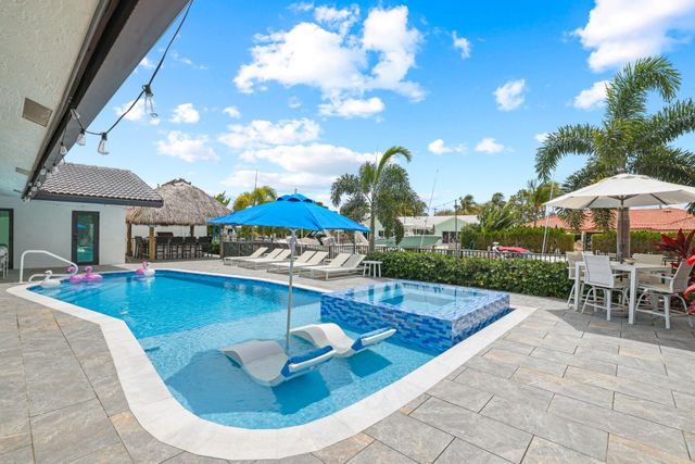 2820 NE 47th Street, Lighthouse Point, FL 33064