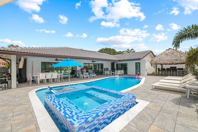 2820 NE 47th Street, Lighthouse Point, FL 33064