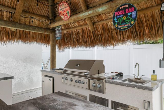 2820 NE 47th Street, Lighthouse Point, FL 33064