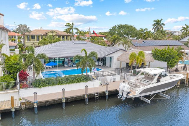2820 NE 47th Street, Lighthouse Point, FL 33064