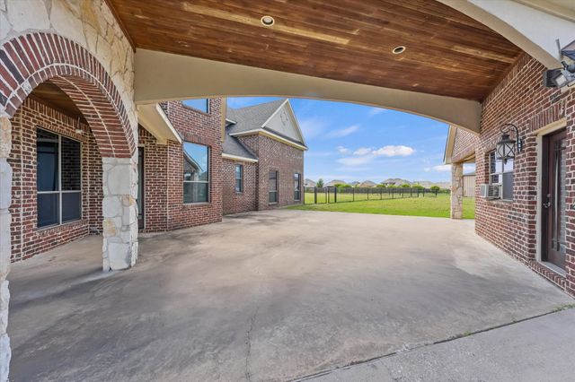 9770 County Road 483, Lavon, TX 75166