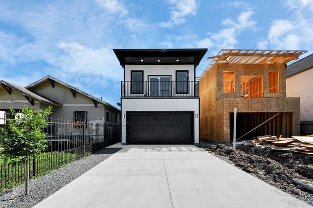 3310 Hardy Street, Houston, TX 77009