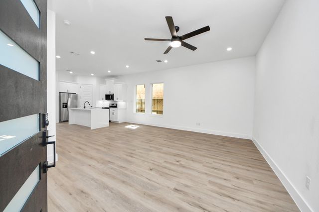 3310 Hardy Street, Houston, TX 77009