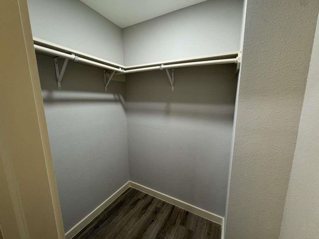 5802 Twisted Pine Court D, Houston, TX 77039