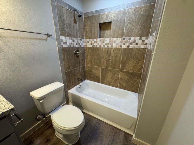 5802 Twisted Pine Court D, Houston, TX 77039