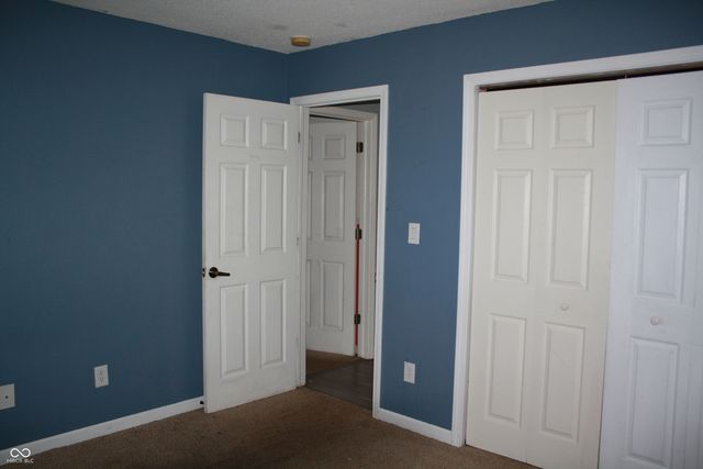 612 Woodfield Circle, Avon, IN 46123