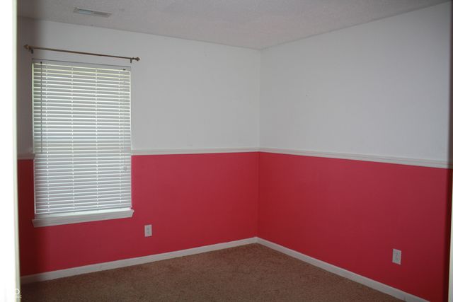 612 Woodfield Circle, Avon, IN 46123