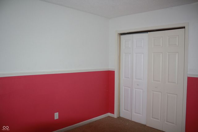 612 Woodfield Circle, Avon, IN 46123