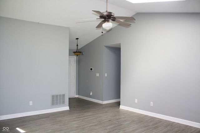 612 Woodfield Circle, Avon, IN 46123