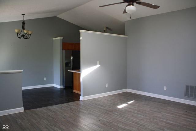 612 Woodfield Circle, Avon, IN 46123