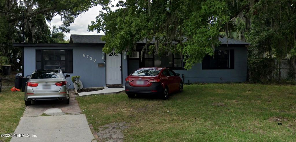 6730 SANS SOUCI Road, Jacksonville, FL 32216