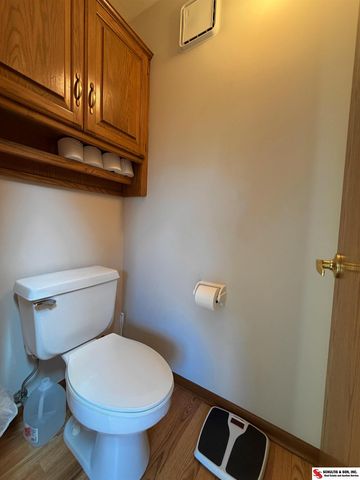 1520 Schropp Circle, Ashland, NE 68003