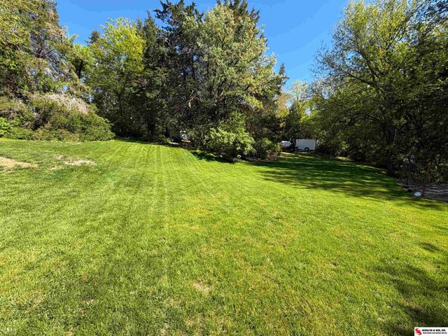 1520 Schropp Circle, Ashland, NE 68003