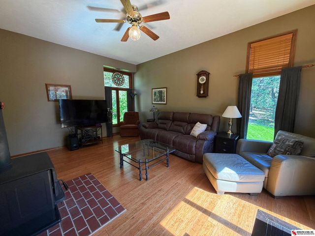 1520 Schropp Circle, Ashland, NE 68003