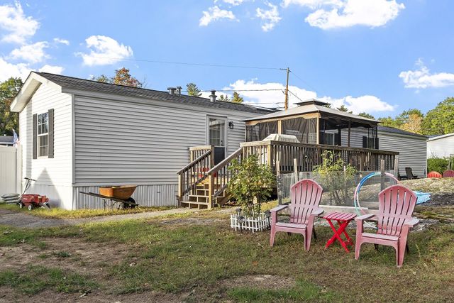 109 Spruce Drive, Farmington, NH 03835